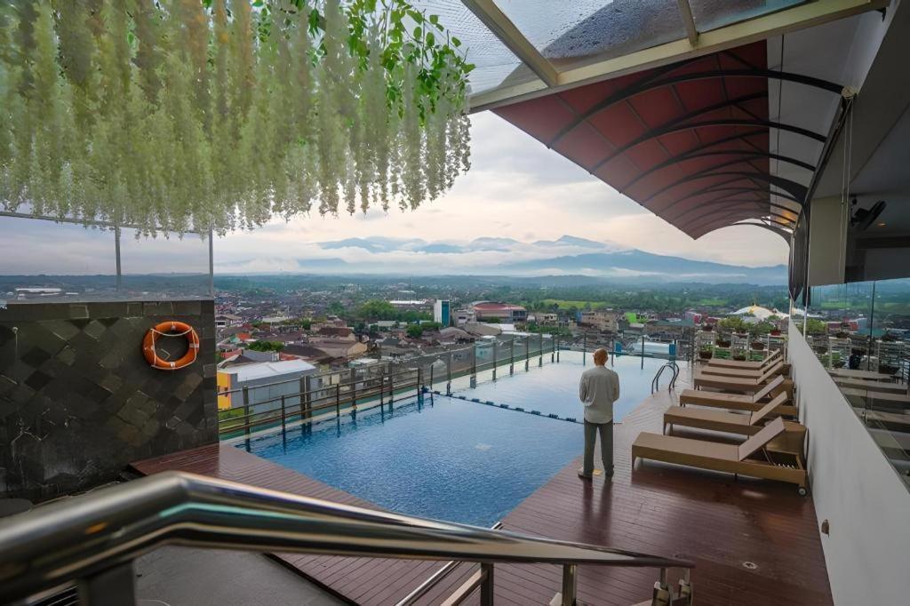 Java Lotus Hotel Jembel Dış mekan fotoğraf