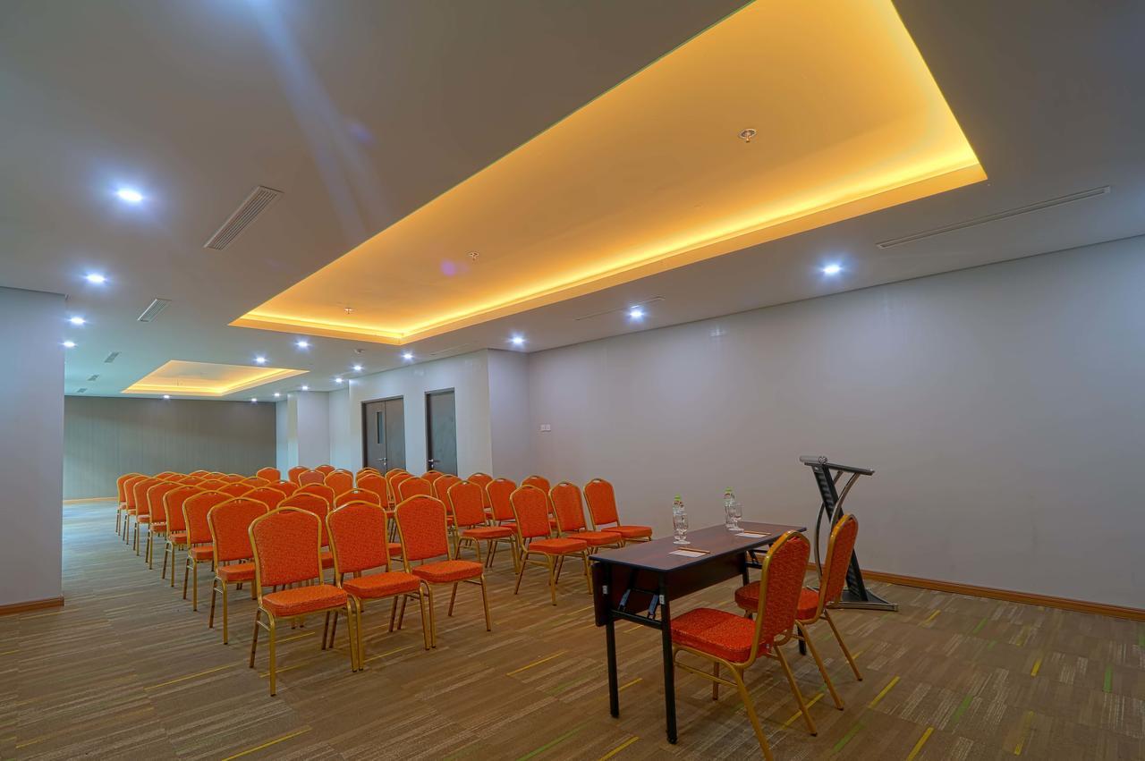 Java Lotus Hotel Jembel Dış mekan fotoğraf